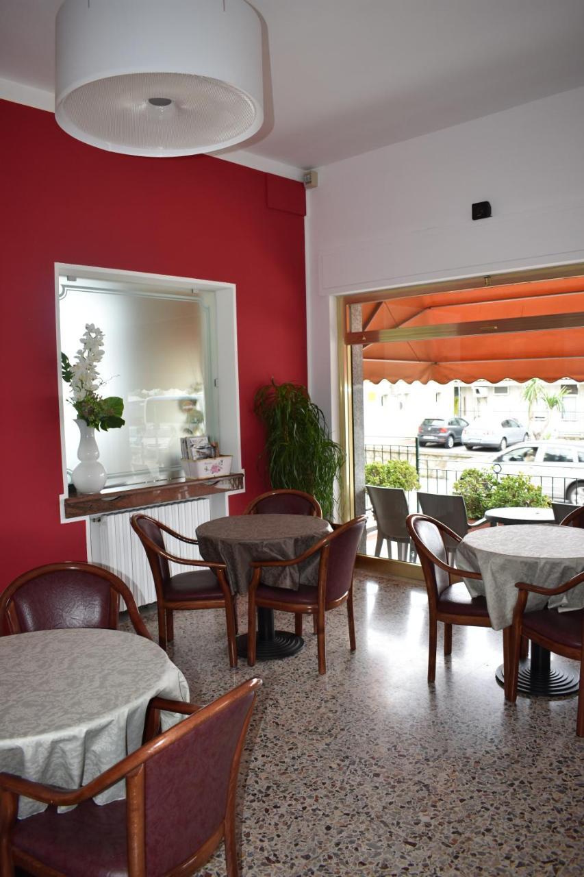 Hotel Garden Andora Exterior foto
